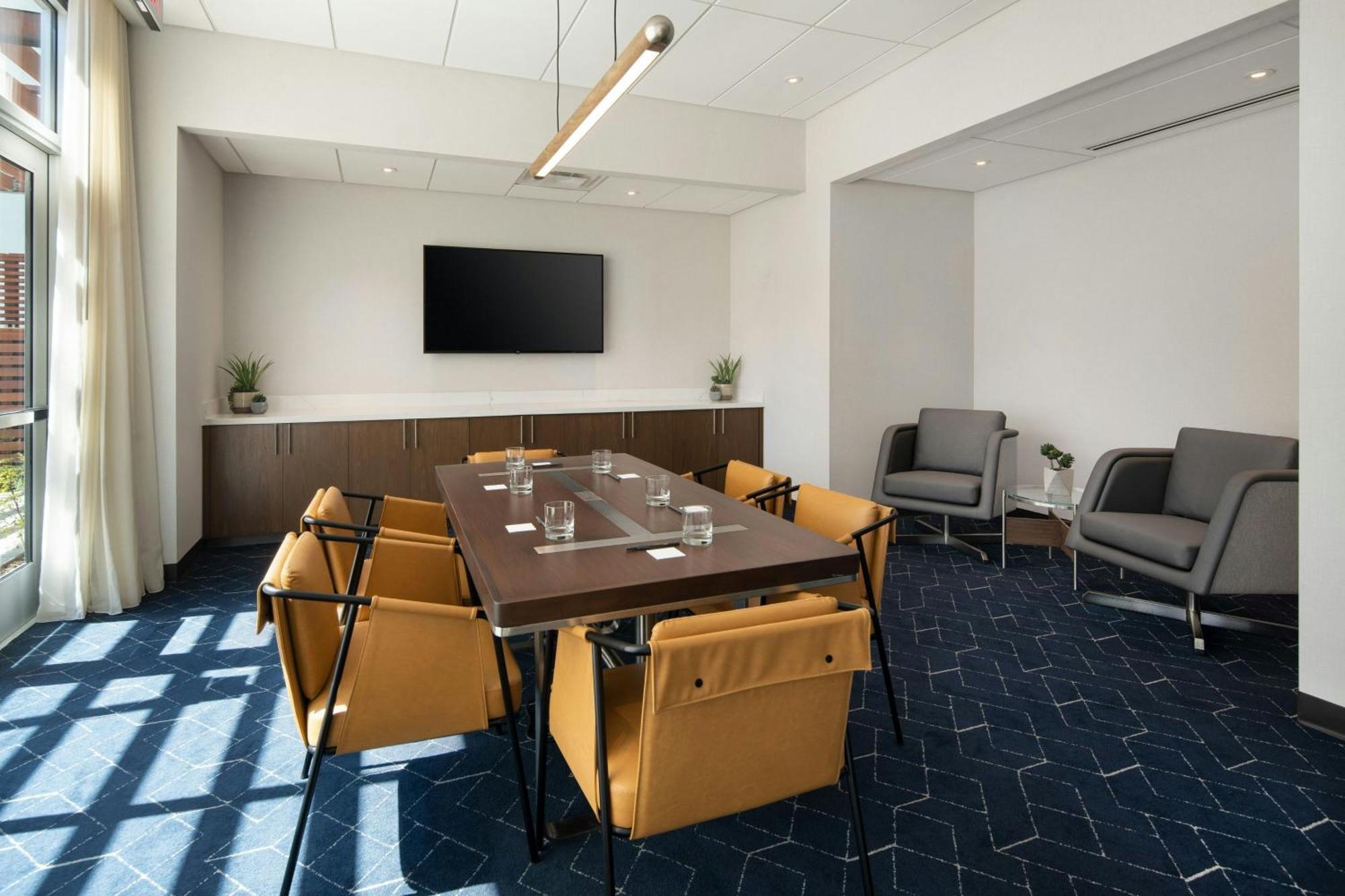 Courtyard By Marriott Fresno Clovis Exterior foto